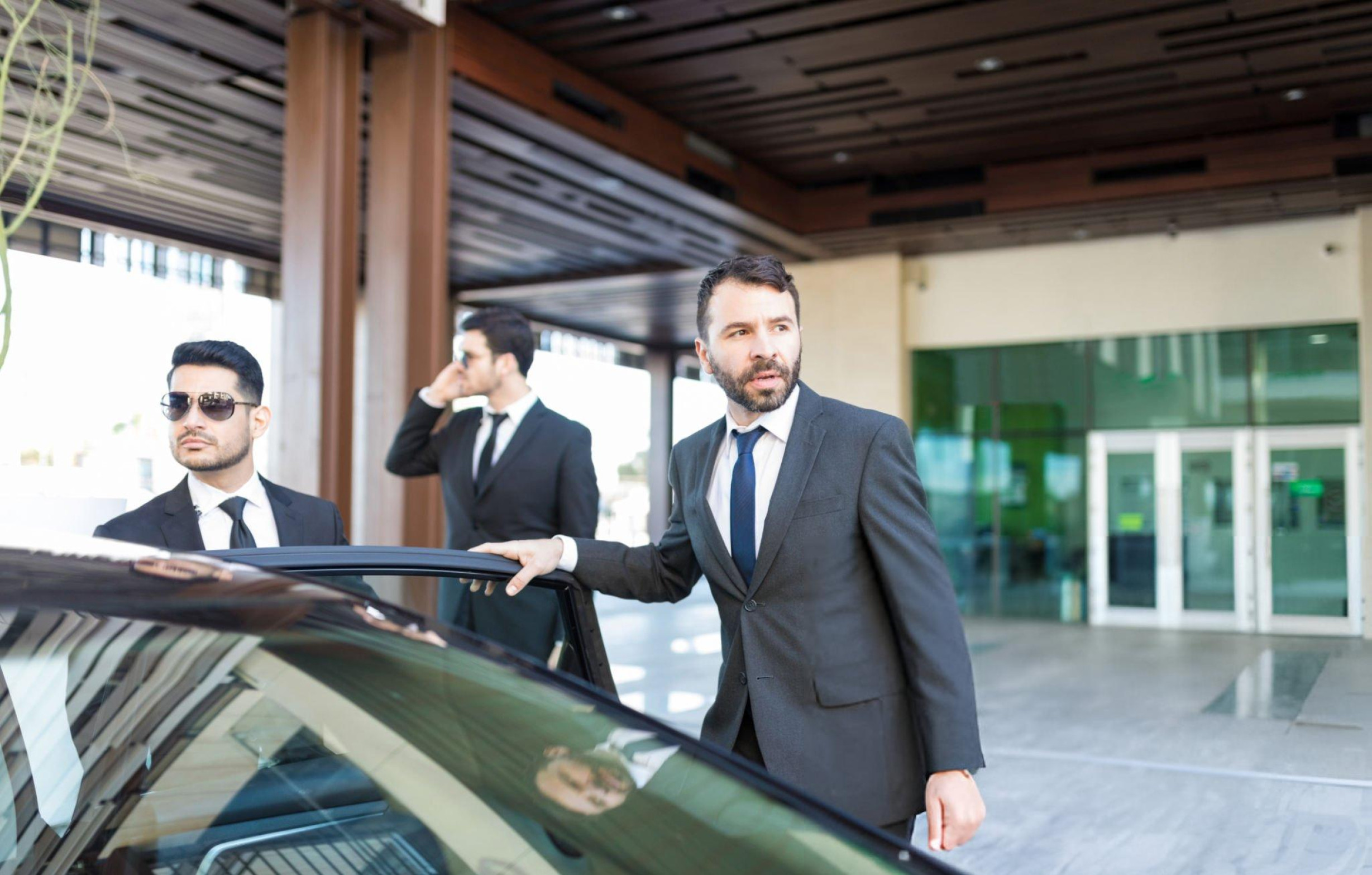 Luxury Minicab Service London